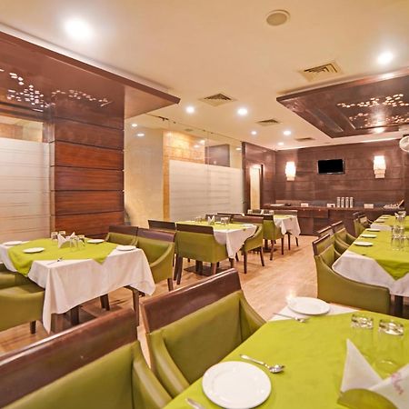 首都o 9580石榴石酒店 杜尔格 外观 照片