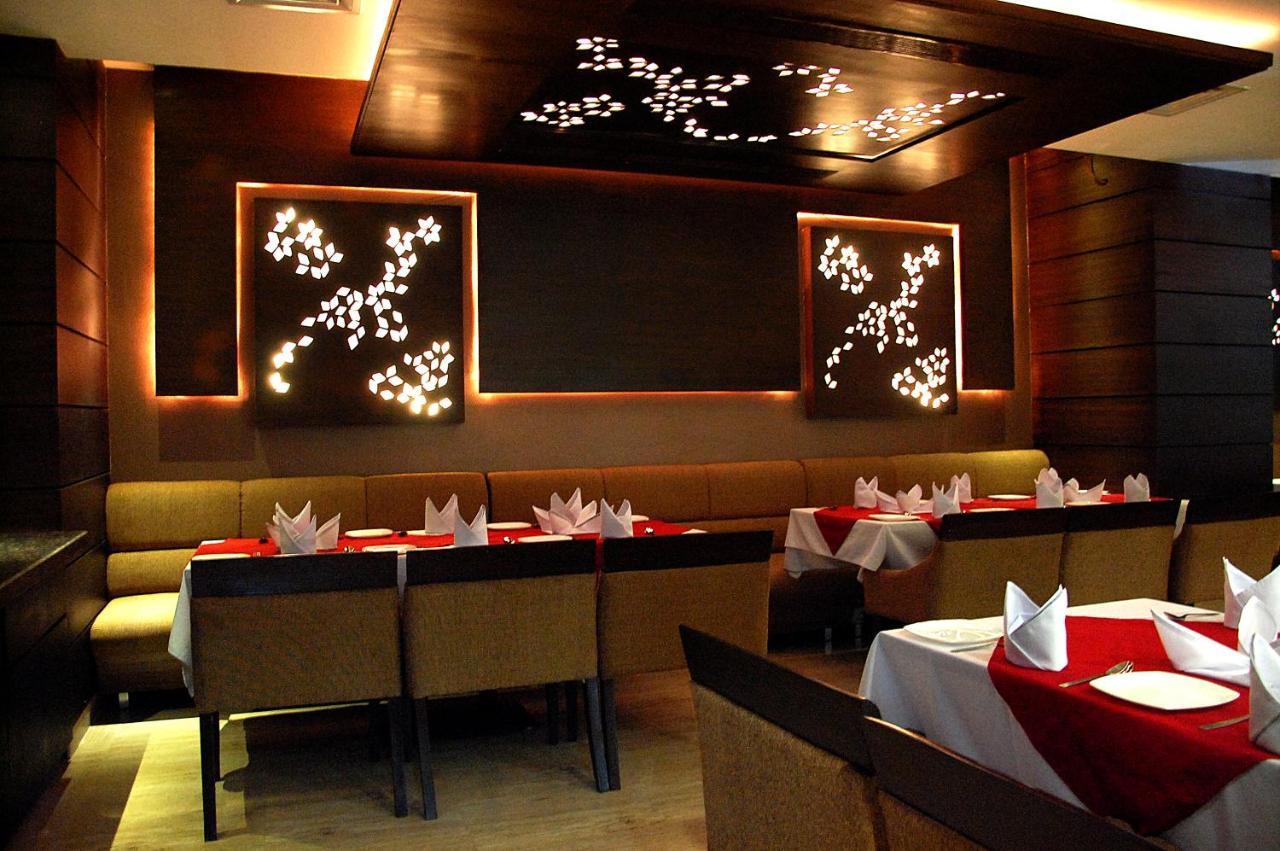 首都o 9580石榴石酒店 杜尔格 外观 照片